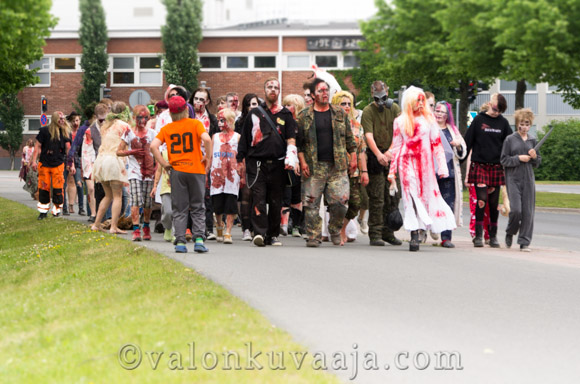 Hameenlinnan-Zombie-Walk-2013-valokuvaaja-Markus-Kauppinen-01